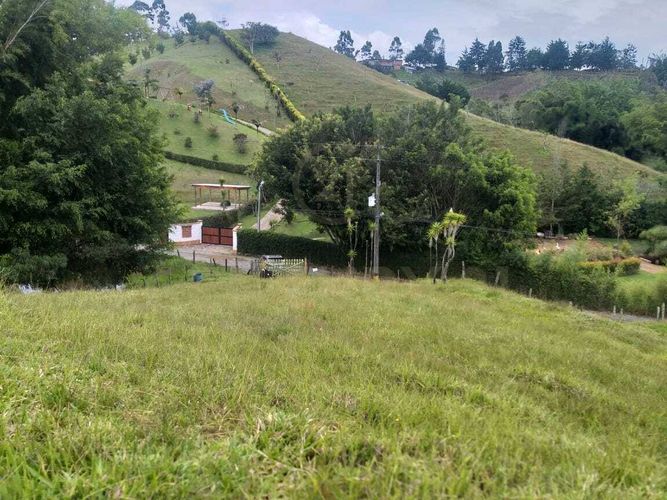 Lote en venta en El Rosal, Rionegro, 7885 m² · foto 6 de 10