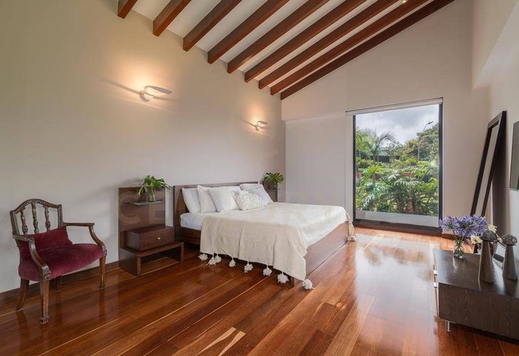 Casa de 4 alcobas en venta en El Poblado, Envigado, 550 m² · foto 12 de 22