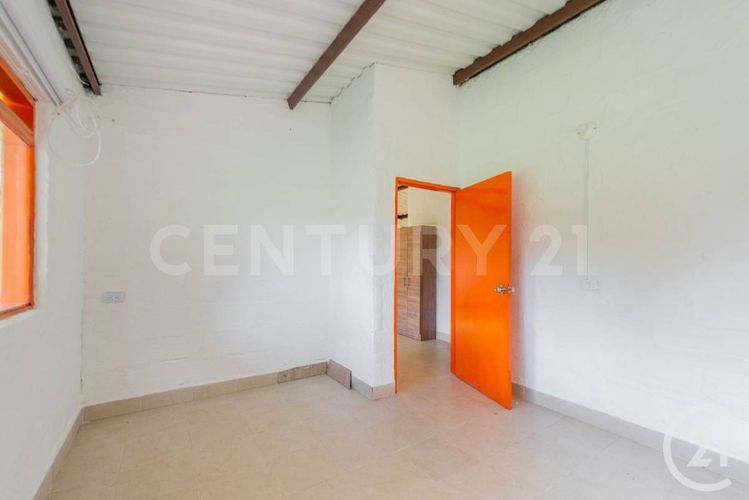 Finca en venta en Lomitas, La Ceja, 240 m² · foto 12 de 24