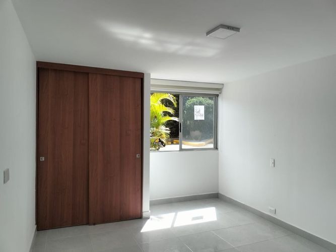Apartamento de 3 alcobas en arriendo en El Poblado, Medellín, 88 m² · foto 7 de 19