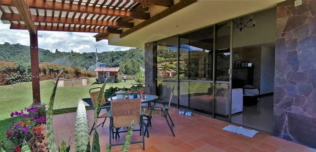 Casa de 3 alcobas en venta en Carrizales, El Retiro, 296 m² · foto 9 de 24