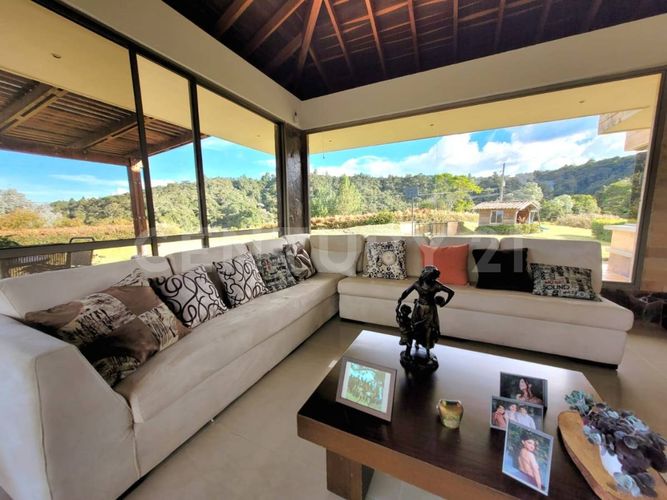 Casa de 3 alcobas en venta en Carrizales, El Retiro, 296 m² · foto 14 de 24