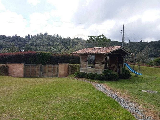 Casa de 3 alcobas en venta en Carrizales, El Retiro, 296 m² · foto 18 de 24