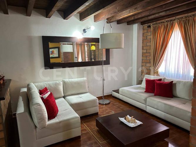 Casa de 5 alcobas en venta en Rionegro, 258 m² · foto 3 de 20