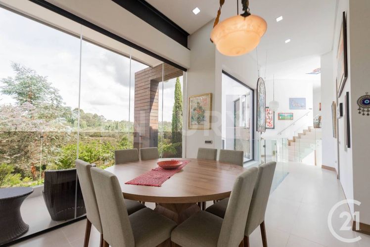 Casa de 4 alcobas en venta en Transversal Superior, Medellín, 384 m² · foto 11 de 23