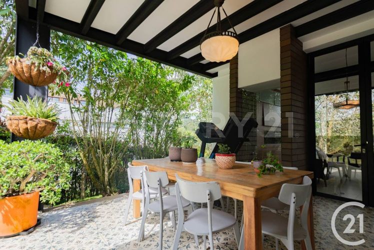 Casa de 4 alcobas en venta en Transversal Superior, Medellín, 384 m² · foto 12 de 23