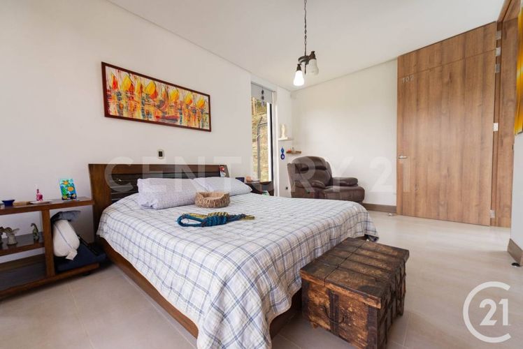 Casa de 4 alcobas en venta en Transversal Superior, Medellín, 384 m² · foto 18 de 23