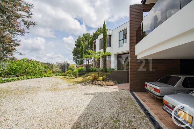 Casa de 4 alcobas en venta en Transversal Superior, Medellín, 384 m² · foto 21 de 23