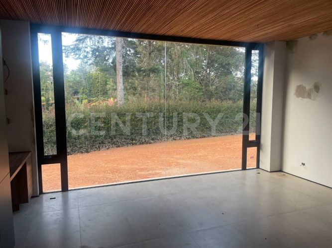 Finca en venta en Chipre, Rionegro, 426 m² · foto 7 de 24