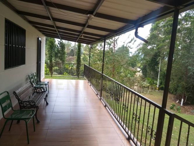 Finca en venta en Guarne, 240 m² · foto 16 de 24