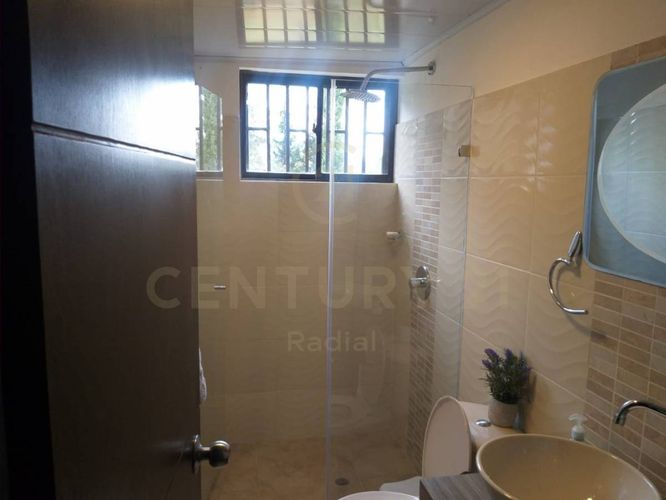 Finca en venta en Guarne, 240 m² · foto 19 de 24