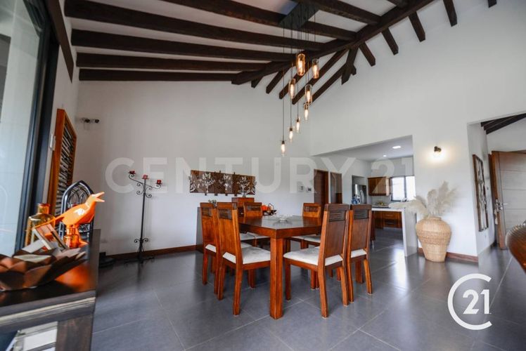 Casa de 3 alcobas en venta en La Ceja, 370 m² · foto 10 de 24