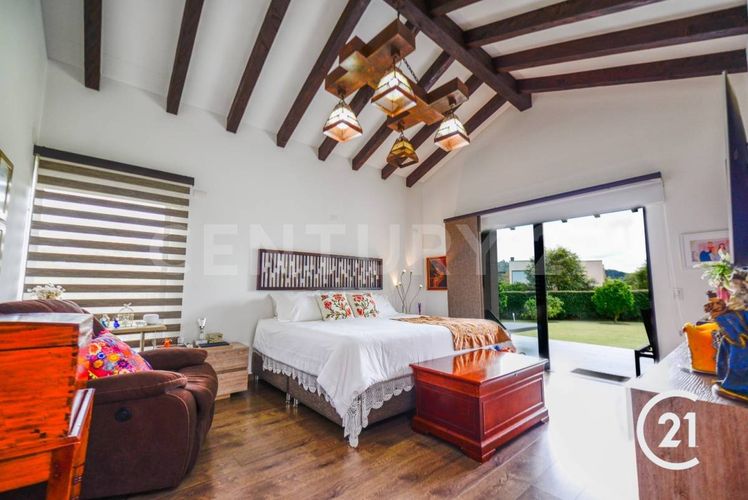 Casa de 3 alcobas en venta en La Ceja, 370 m² · foto 14 de 24