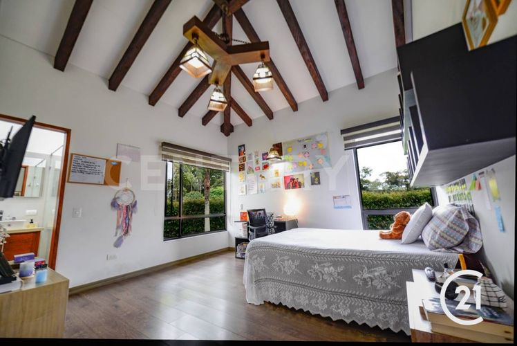 Casa de 3 alcobas en venta en La Ceja, 370 m² · foto 16 de 24