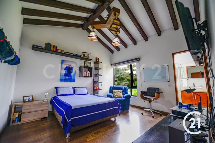 Casa de 3 alcobas en venta en La Ceja, 370 m² · foto 20 de 24