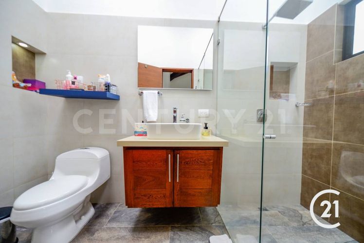 Casa de 3 alcobas en venta en La Ceja, 370 m² · foto 21 de 24