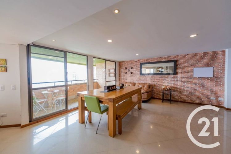 Apartamento de 3 alcobas en venta en La Barquereña, Sabaneta, 160 m² · foto 3 de 21