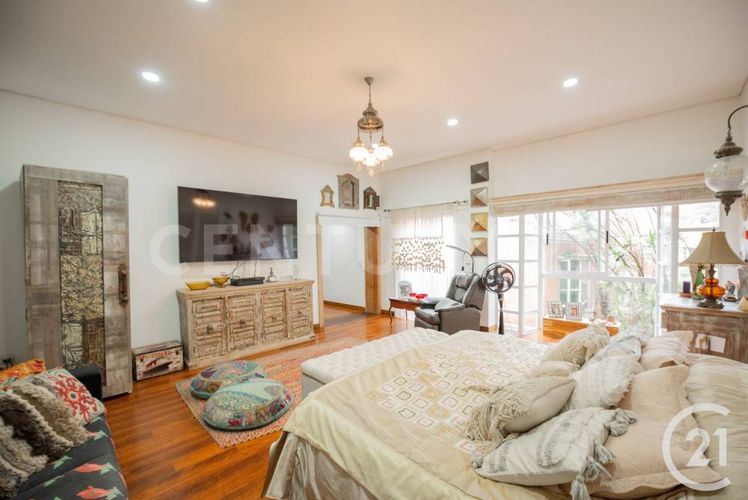 Casa de 4 alcobas en venta en El Poblado, Medellín, 415 m² · foto 7 de 24
