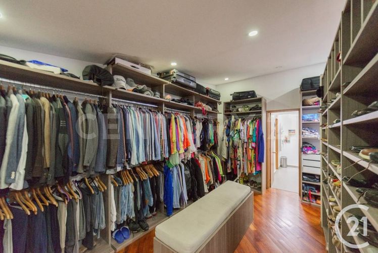 Casa de 4 alcobas en venta en El Poblado, Medellín, 415 m² · foto 8 de 24