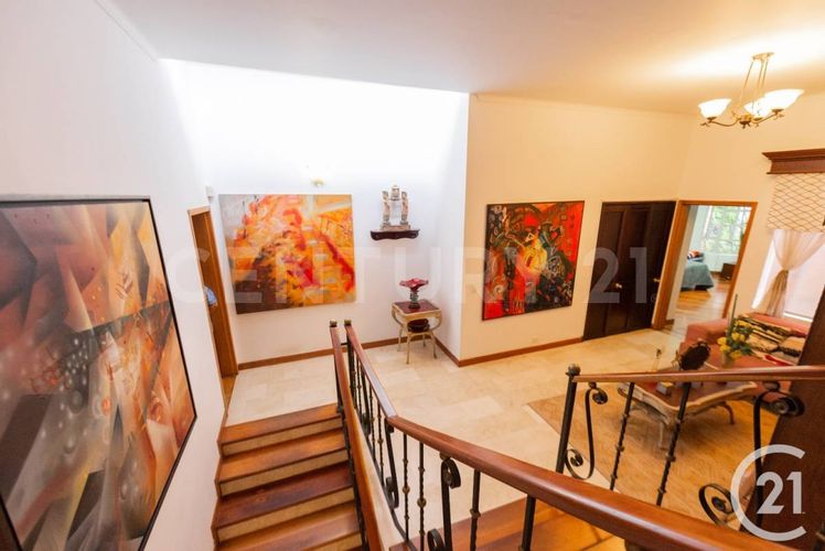 Casa de 4 alcobas en venta en El Poblado, Medellín, 415 m² · foto 11 de 24