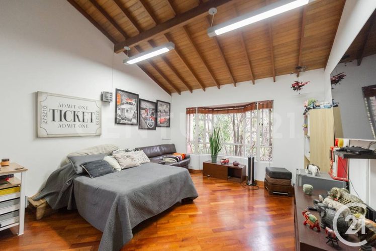 Casa de 4 alcobas en venta en El Poblado, Medellín, 415 m² · foto 13 de 24