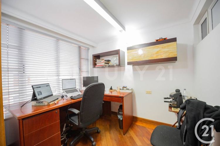 Casa de 4 alcobas en venta en El Poblado, Medellín, 415 m² · foto 16 de 24
