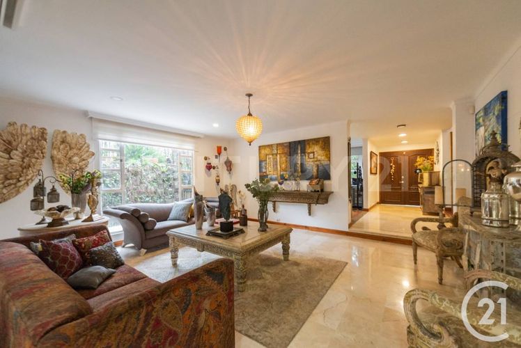 Casa de 4 alcobas en venta en El Poblado, Medellín, 415 m² · foto 18 de 24