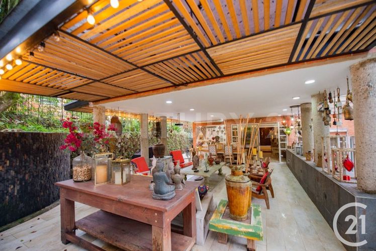 Casa de 4 alcobas en venta en El Poblado, Medellín, 415 m² · foto 20 de 24