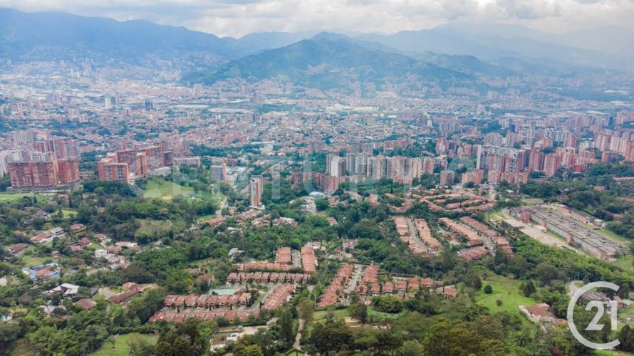 Lote en venta en Escobero, Envigado, 500 m² · foto 11 de 12