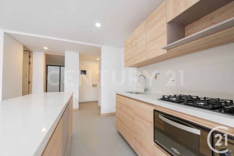 Apartamento de 1 alcoba en venta en San Juan, Copacabana, 64 m² · foto 3 de 18