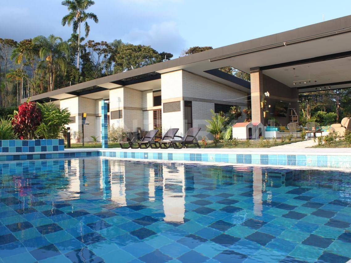 4BR House in Popalito (456 m²)