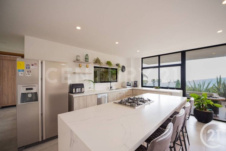 Casa de 4 alcobas en venta en Vallano, Envigado, 450 m² · foto 9 de 23