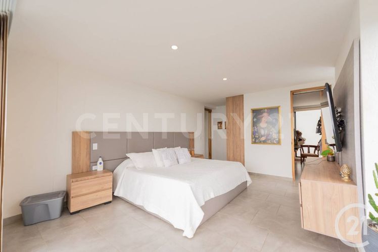 Casa de 4 alcobas en venta en Vallano, Envigado, 450 m² · foto 16 de 23