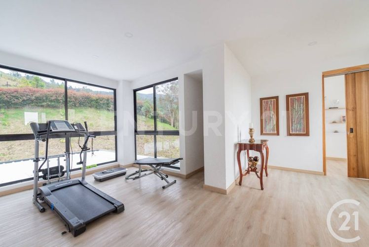 Casa de 4 alcobas en venta en Vallano, Envigado, 450 m² · foto 20 de 23