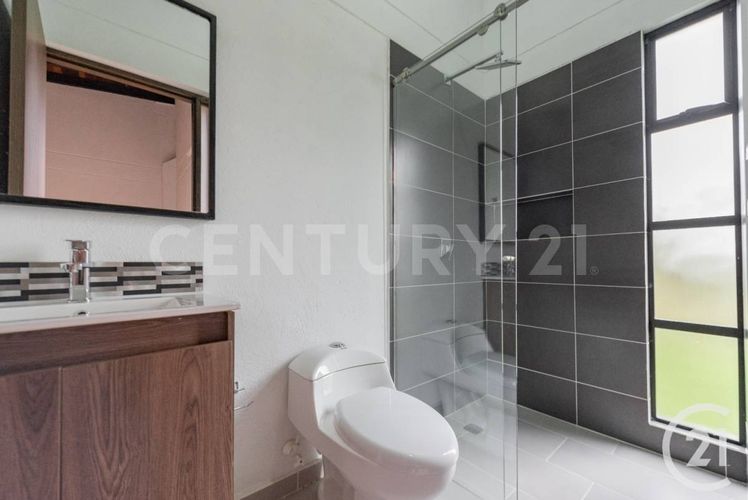 Casa de 3 alcobas en venta en Santa Rosa De Lima, Medellín, 275 m² · foto 19 de 23