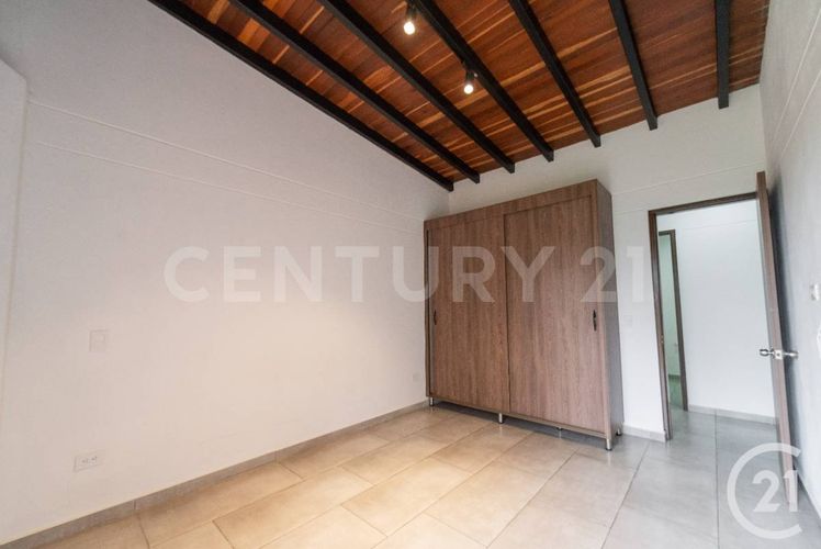 Casa de 3 alcobas en venta en Santa Rosa De Lima, Medellín, 275 m² · foto 21 de 23