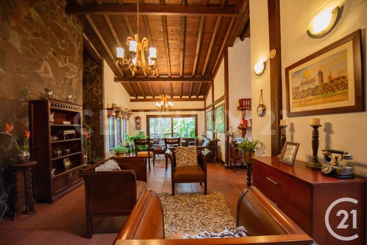 Casa de 4 alcobas en venta en Carrizales, Envigado, 281 m² · foto 6 de 24