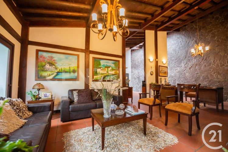 Casa de 4 alcobas en venta en Carrizales, Envigado, 281 m² · foto 7 de 24