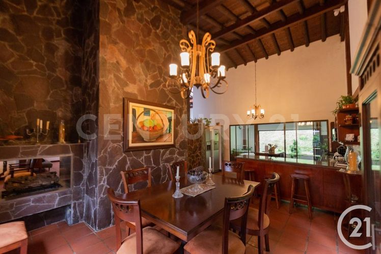 Casa de 4 alcobas en venta en Carrizales, Envigado, 281 m² · foto 10 de 24