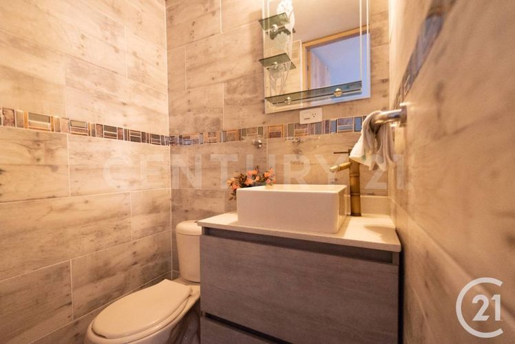 Casa de 5 alcobas en venta en La Castellana, Medellín, 276 m² · foto 11 de 20