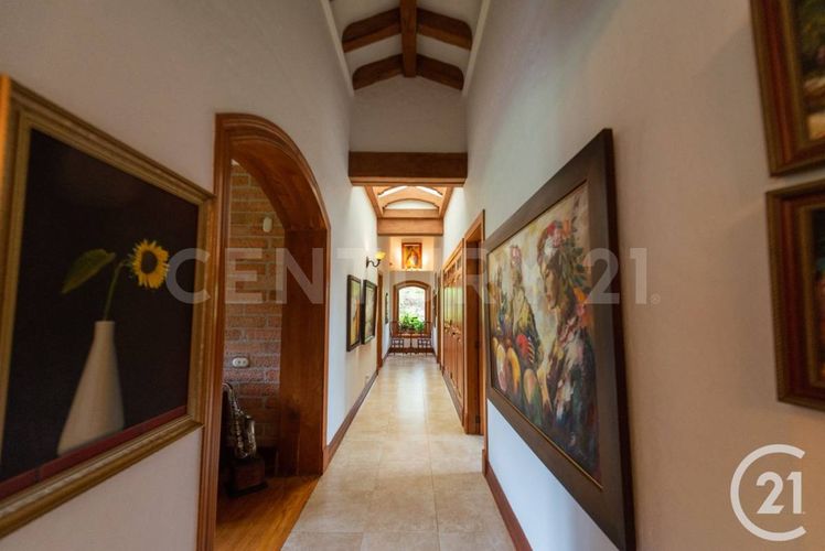 Casa de 3 alcobas en venta en Altos Del Escobero, Envigado, 315 m² · foto 9 de 23