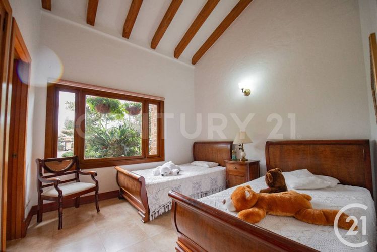 Casa de 3 alcobas en venta en Altos Del Escobero, Envigado, 315 m² · foto 10 de 23