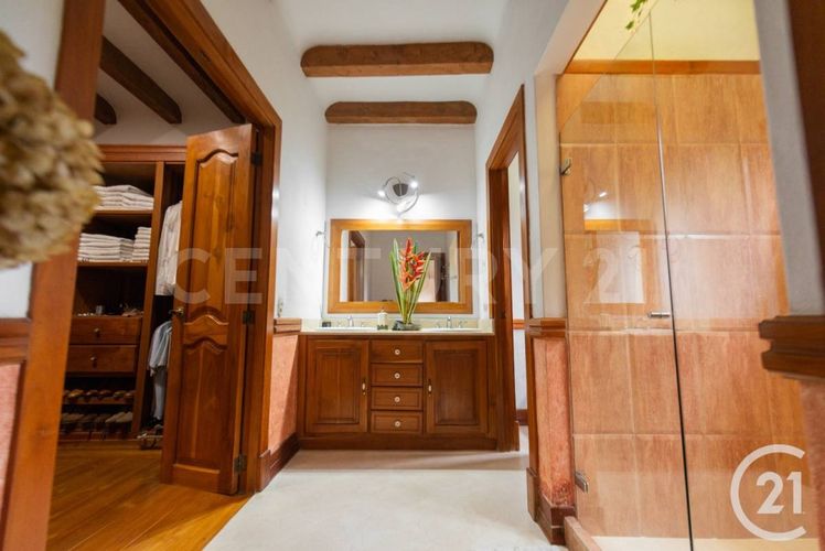 Casa de 3 alcobas en venta en Altos Del Escobero, Envigado, 315 m² · foto 13 de 23