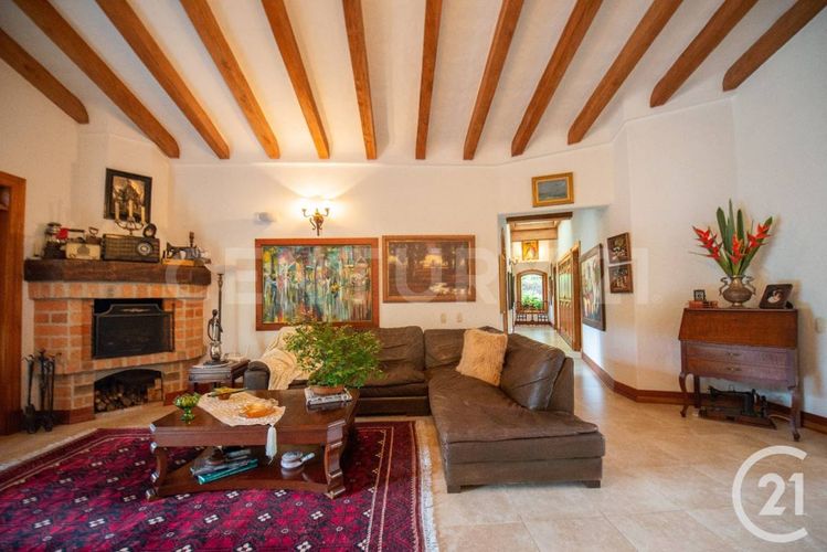 Casa de 3 alcobas en venta en Altos Del Escobero, Envigado, 315 m² · foto 19 de 23
