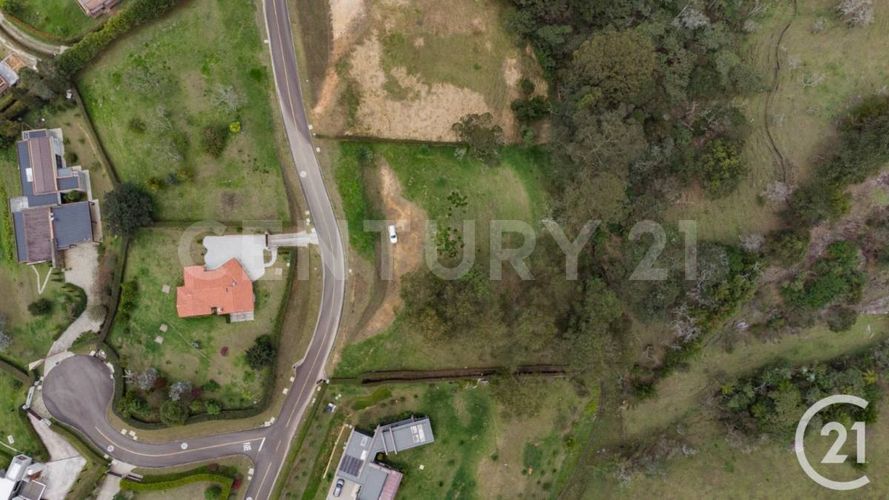 Lote en venta en Santa Ana, Rionegro, 4392 m² · foto 4 de 9
