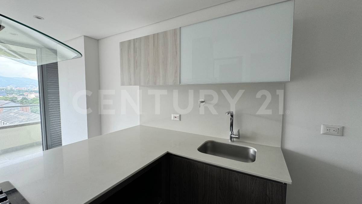 Apartamento en arriendo en Villa Carlota, Medellín · foto 4 de 20