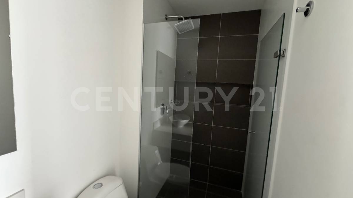 Apartamento en arriendo en Villa Carlota, Medellín · foto 17 de 20