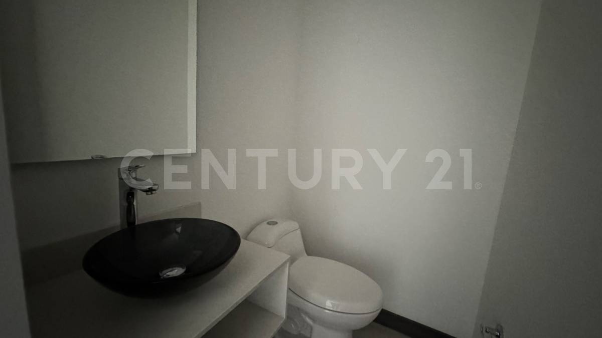 Apartamento en arriendo en Villa Carlota, Medellín · foto 19 de 20