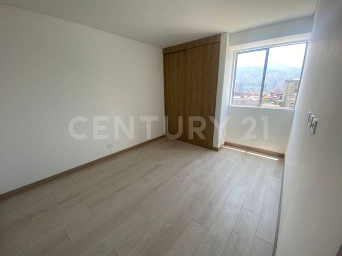 Apartamento de 2 alcobas en venta en San Juan Bautista, Itagüí, 63 m² · foto 6 de 14