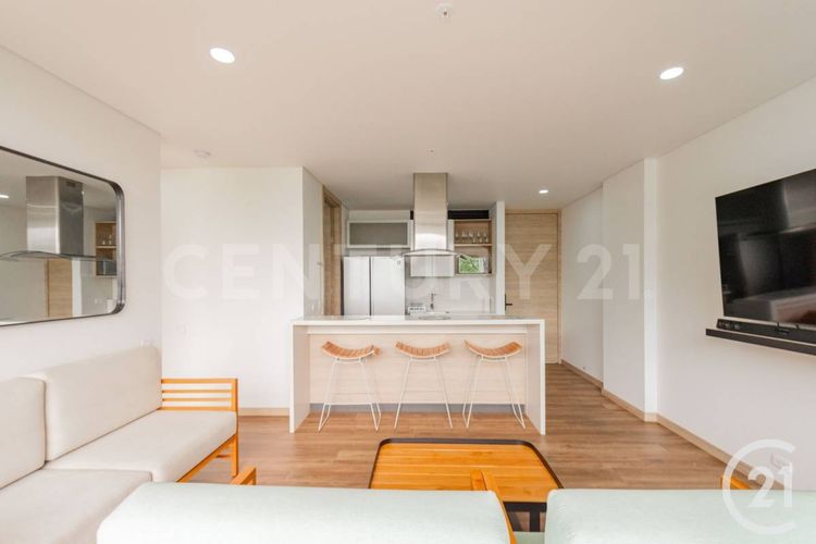 Apartamento de 2 alcobas en venta en Escobero, Envigado, 82 m² · foto 2 de 17
